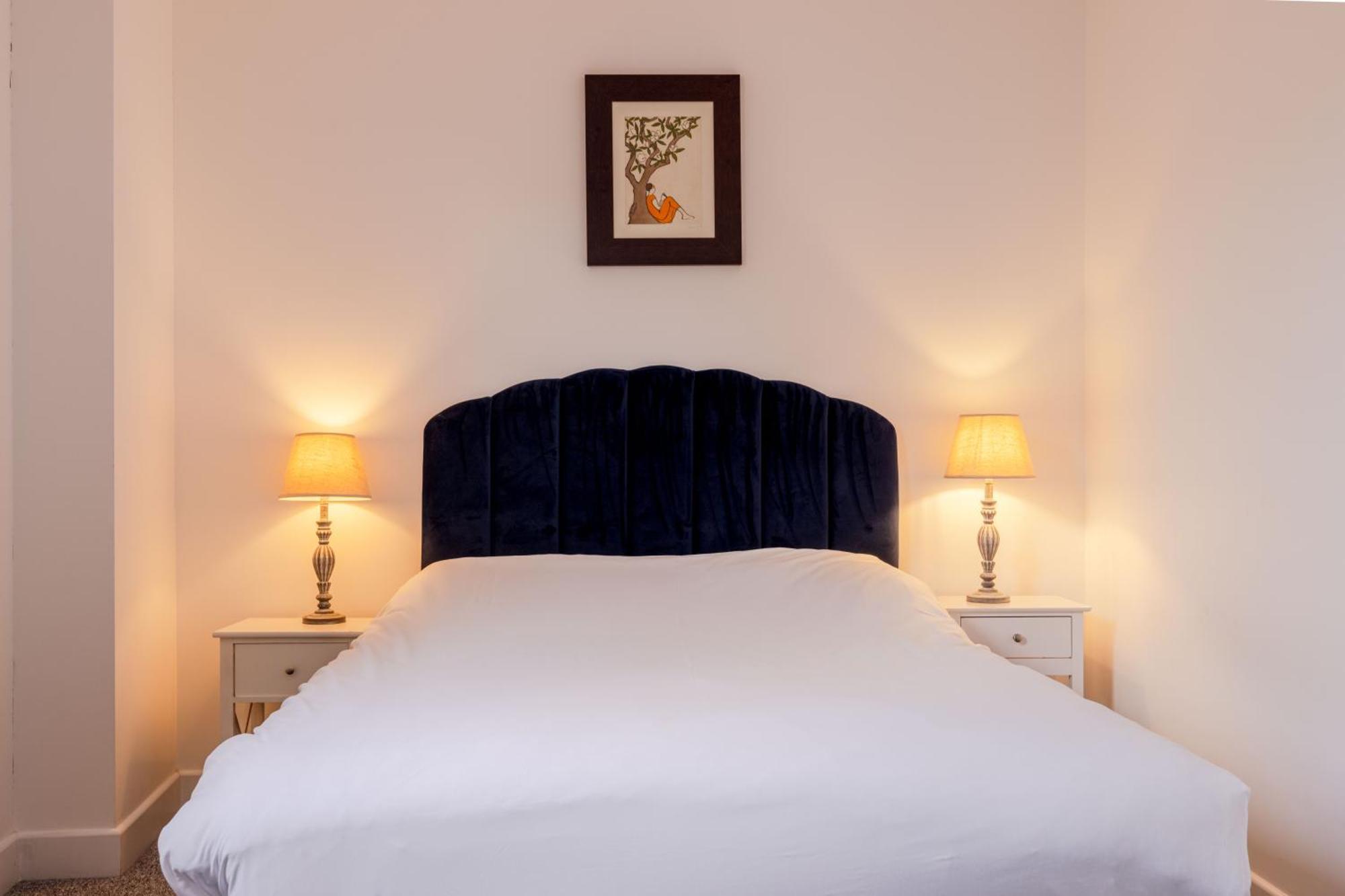 Vertigo Boutique Sleeps 4 London Кингстън на Темза Екстериор снимка