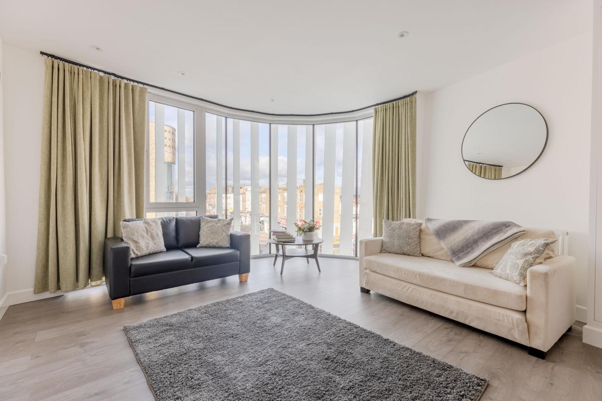 Vertigo Boutique Sleeps 4 London Кингстън на Темза Екстериор снимка